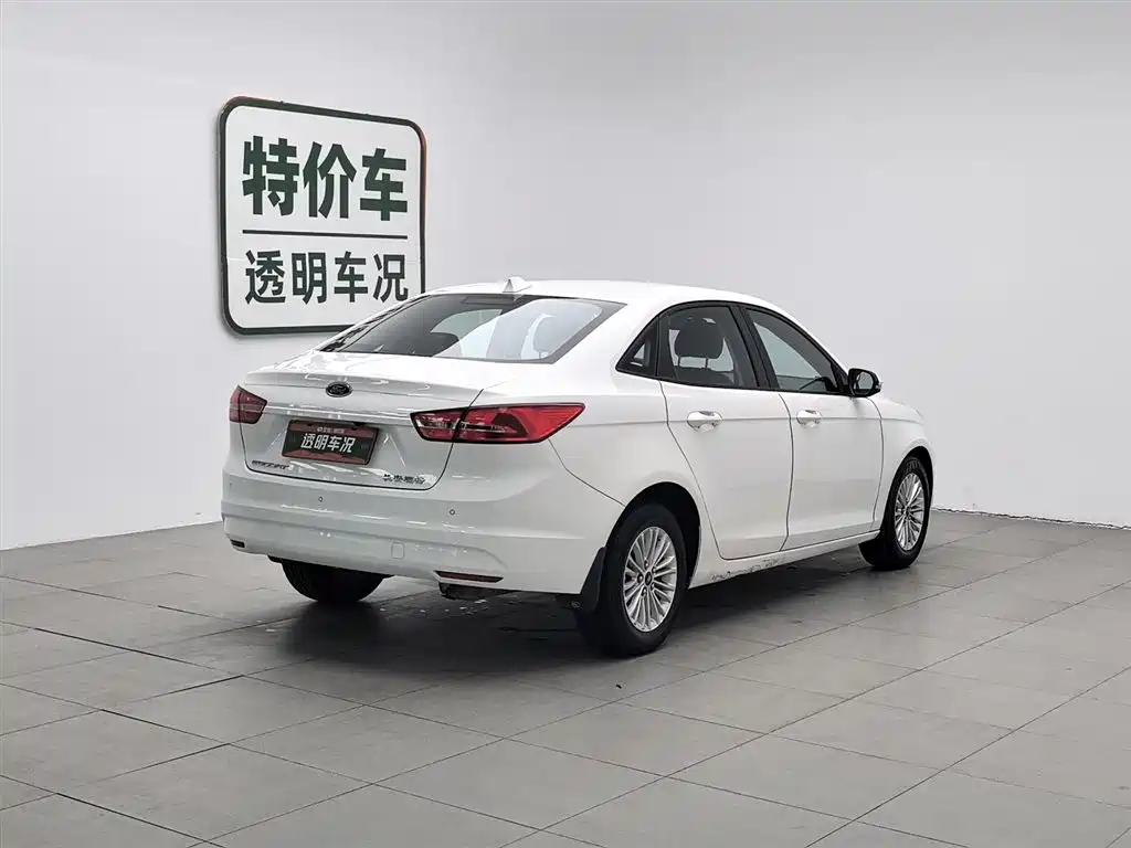 Forex 2017 1.5L manual comfort model купить на сайте DeffCars
