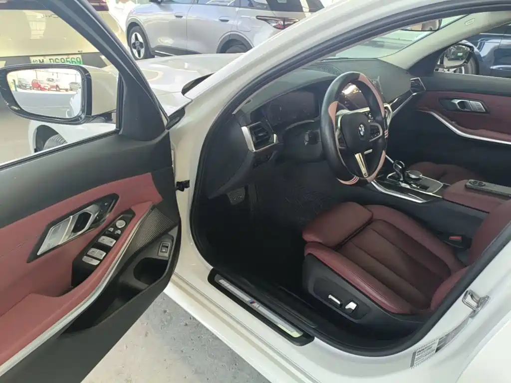 BMW 3 Series 2022 facelift 325Li M Sports Package купить на сайте DeffCars