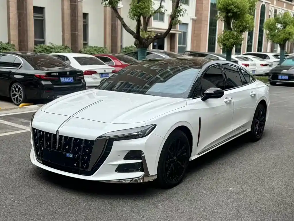Hongqi H6 2023 2.0T Zhishang Edition купить на сайте DeffCars