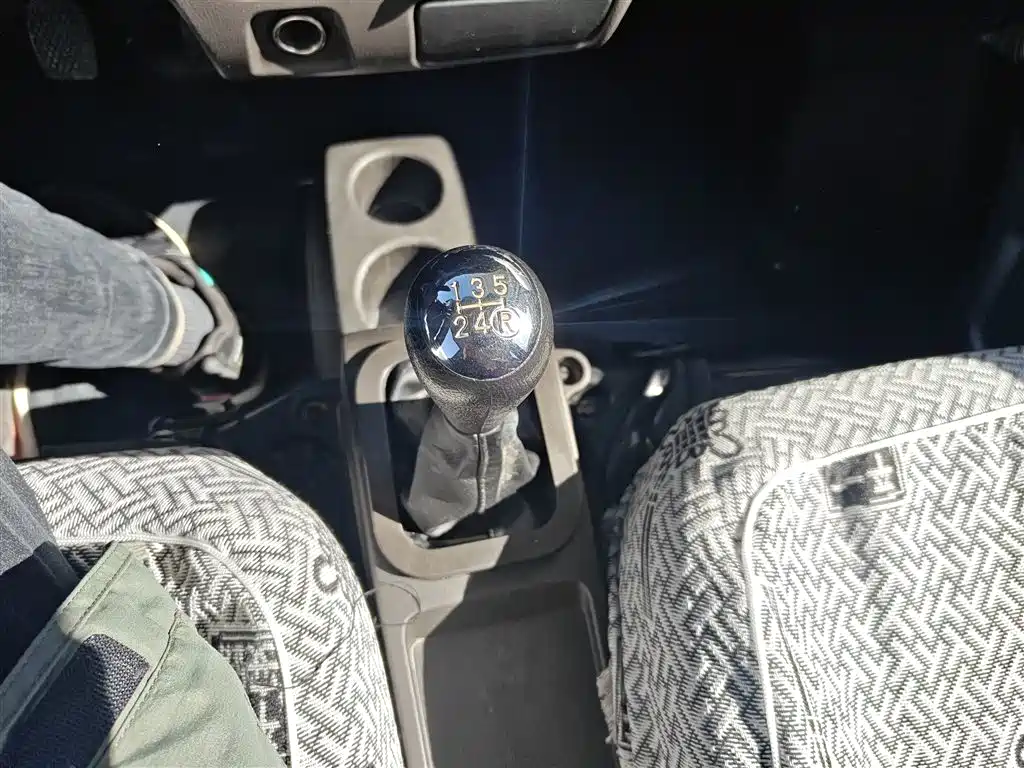 Dongfeng Xiaokang K07S 2022 1.3L high-power version basic model купить на сайте DeffCars