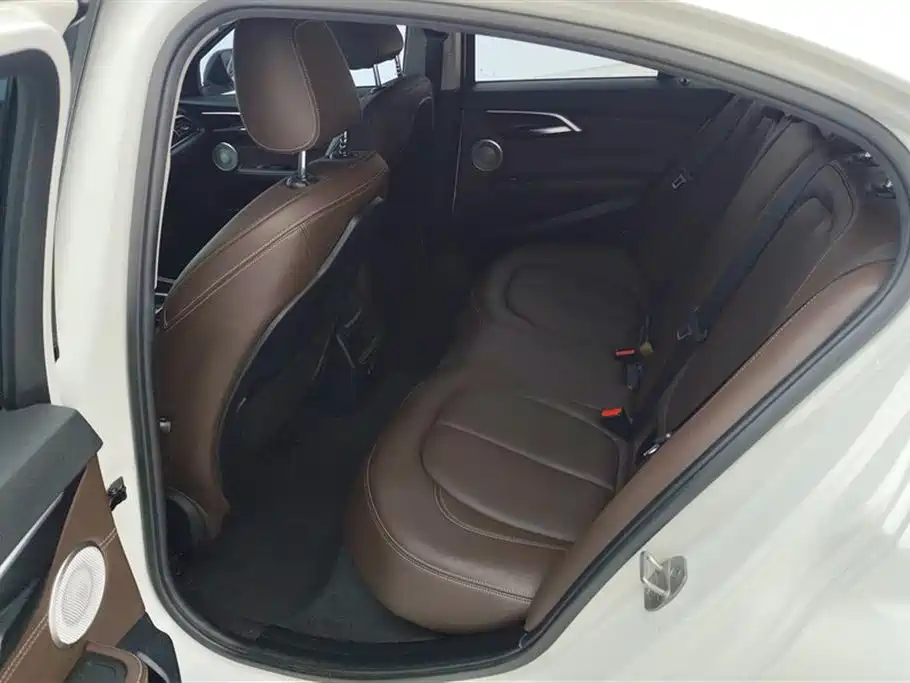 BMW 1 Series 2021 120i M Sports Night Edition купить на сайте DeffCars