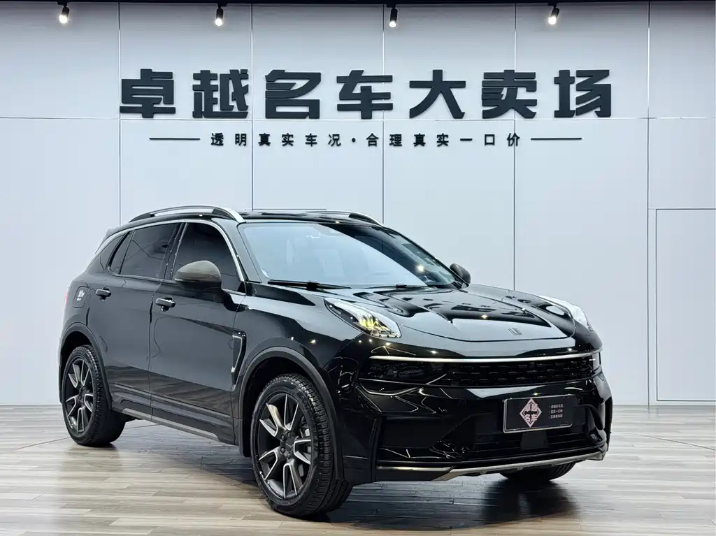 Lynk & Co 01 2021 2.0TD 2WD Pro купить на сайте DeffCars