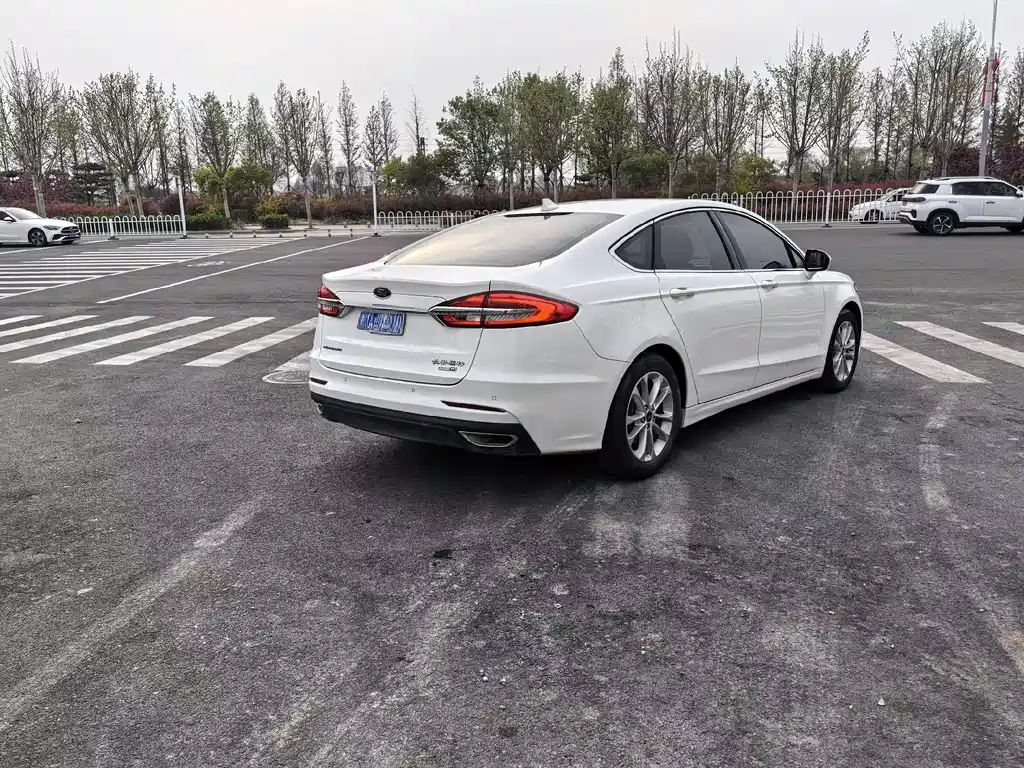 Mondeo 2020 EcoBoost 200 Fashion Model купить на сайте DeffCars