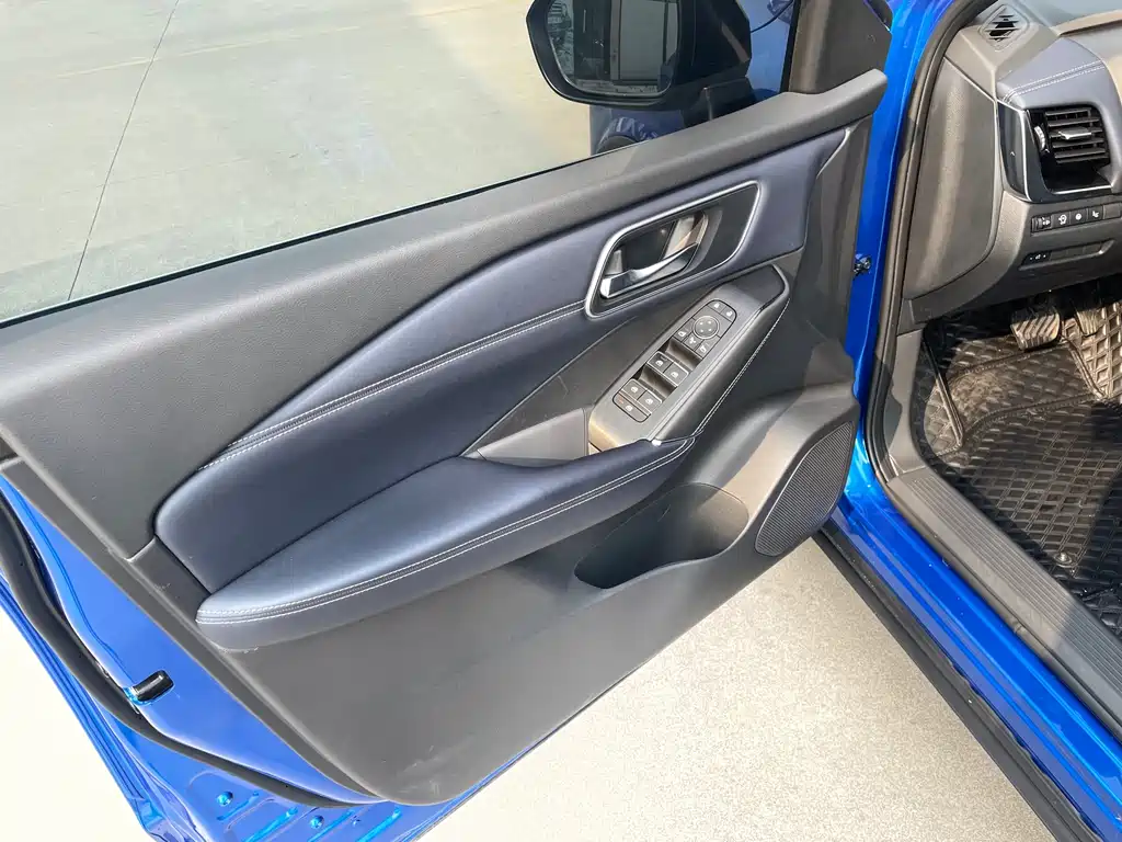 Qashqai 2023 1.3T CVT flagship version купить на сайте DeffCars