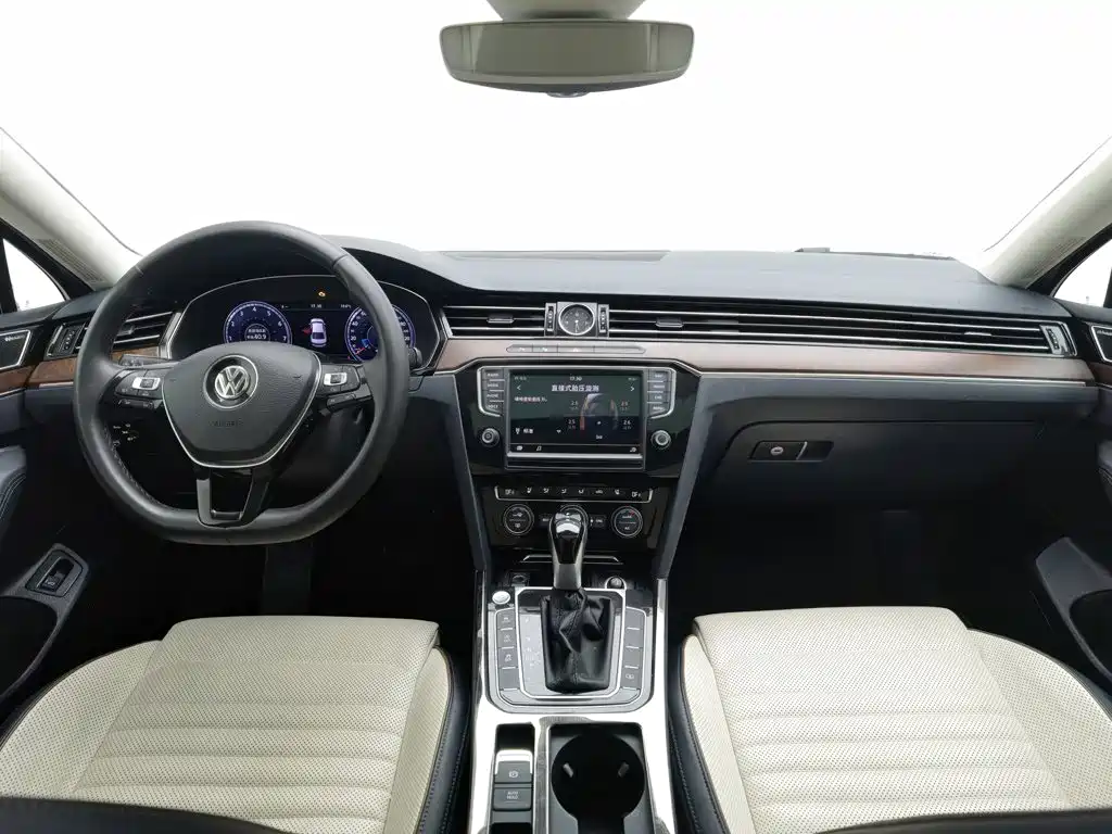 Magotan 2017 380TSI DSG flagship model купить на сайте DeffCars