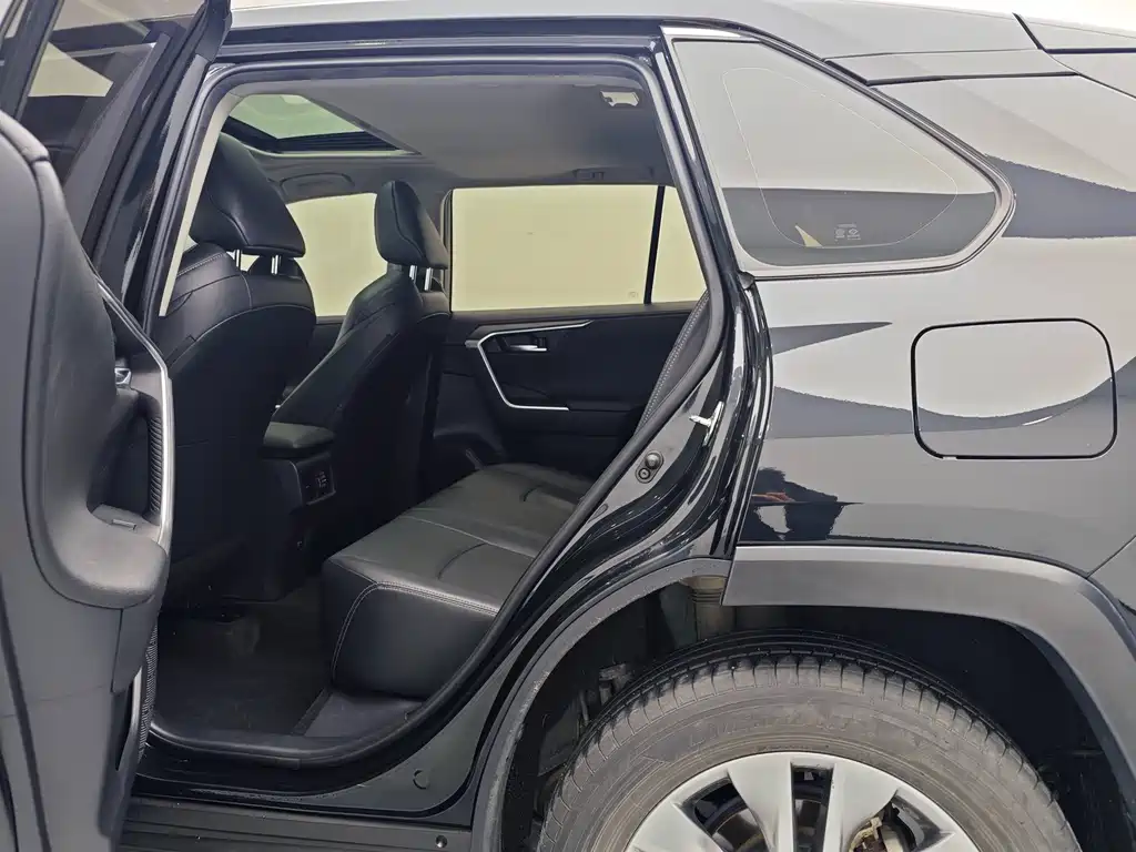 Wilanda 2021 2.0L CVT four-wheel drive luxury version купить на сайте DeffCars