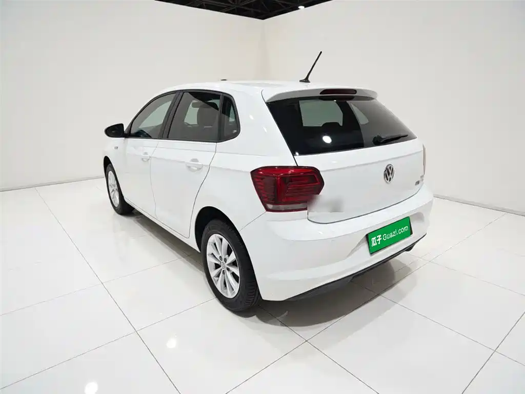 Polo 2019 Plus 1.5L Automatic Colorful Technology Edition купить на сайте DeffCars