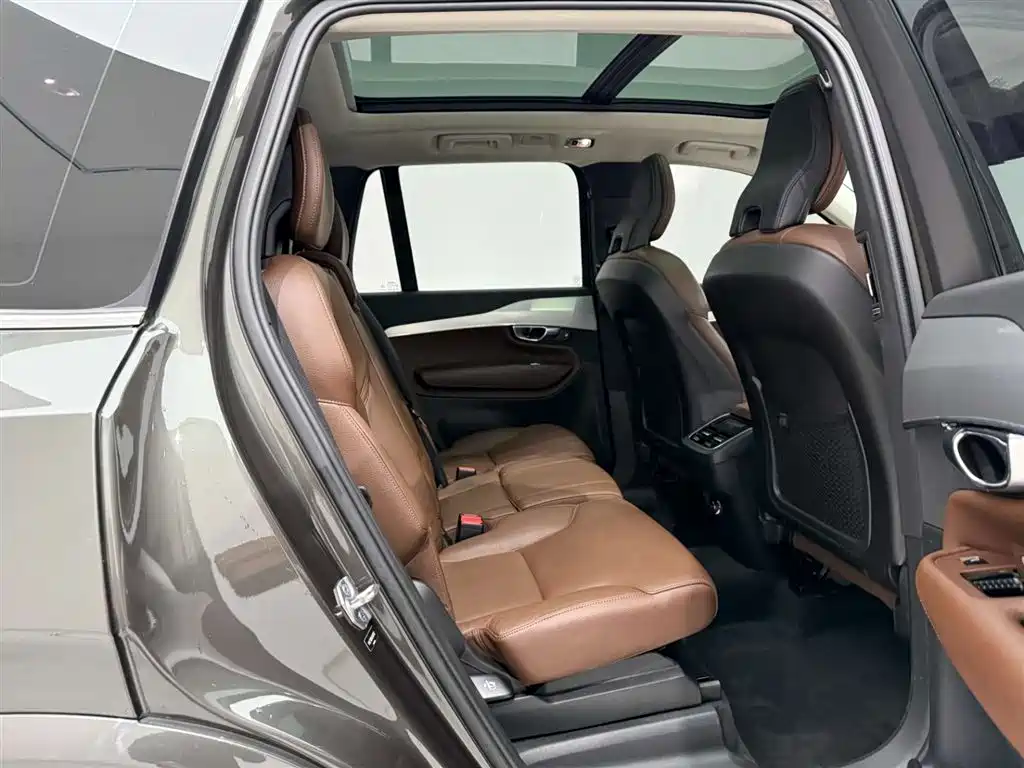 Volvo XC90 2019 T5 Zhiyi Edition 7 seats National V купить на сайте DeffCars