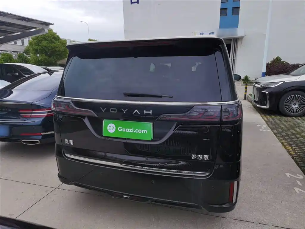 Lantu Dreamer 2025 PHEV four-wheel drive flagship Qiankun version купить на сайте DeffCars
