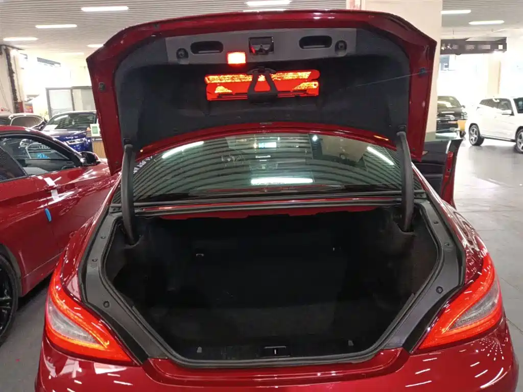 Mercedes-Benz CLS 2012 CLS 300 CGI купить на сайте DeffCars
