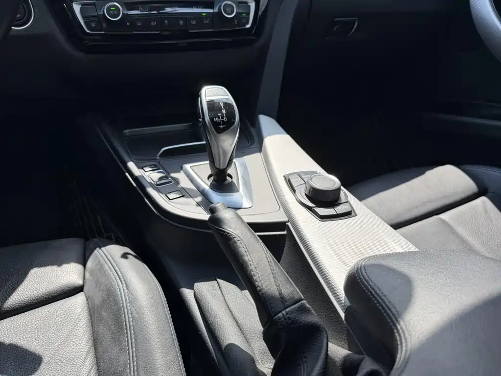 BMW 3 Series 2019 320i M Sports Package купить на сайте DeffCars