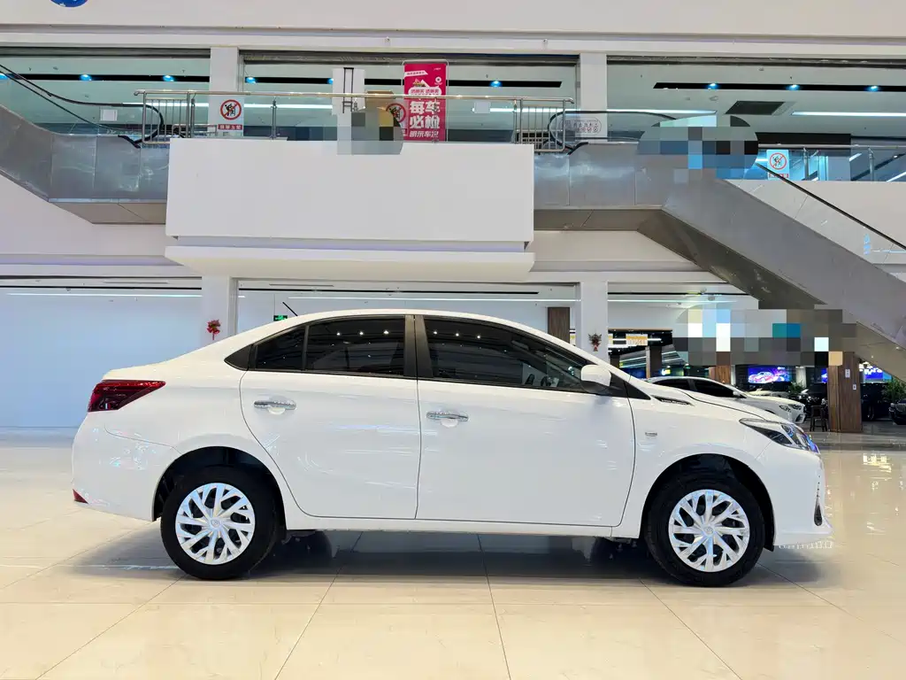Vios 2022 1.5L 20th Anniversary Edition купить на сайте DeffCars