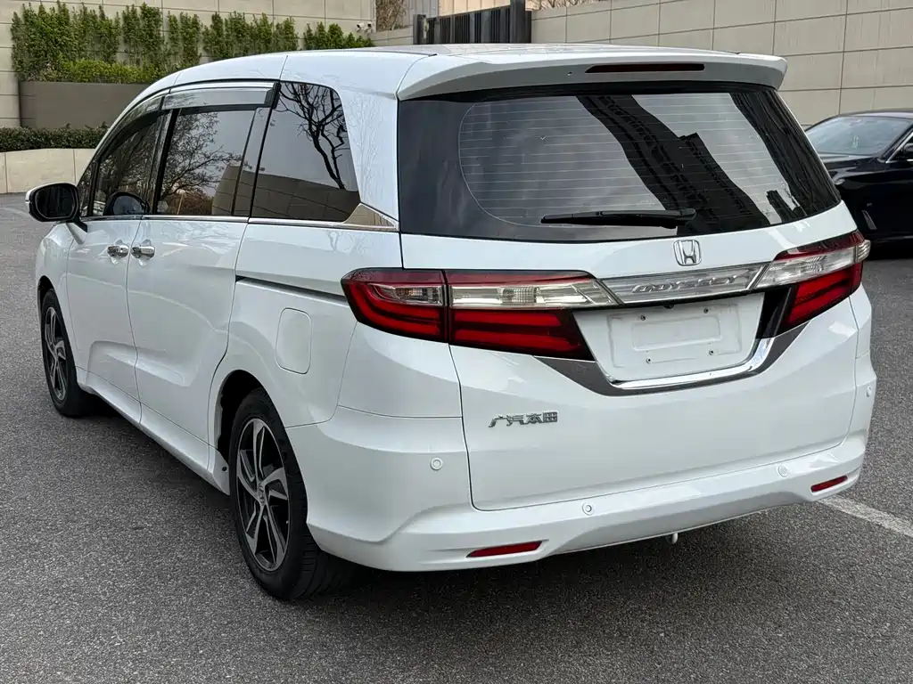 Odyssey 2015 facelift 2.4L luxury version купить на сайте DeffCars