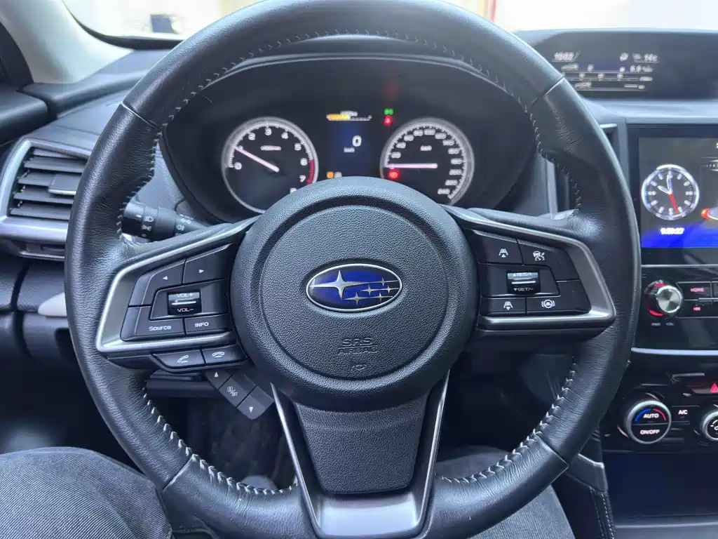 Forester 2022 2.0i AWD Deluxe Edition EyeSight купить на сайте DeffCars