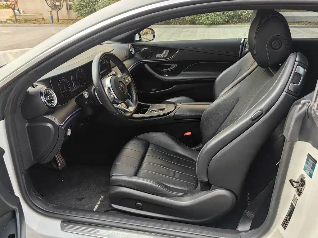 Mercedes-Benz E-Class Imported 2019 E 200 4MATIC Coupe купить на сайте DeffCars