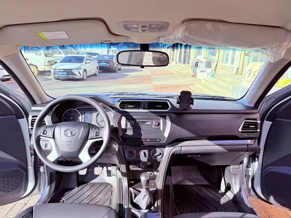 Fengjun 5 2023 2.0T diesel two-wheel drive aggressive large double купить на сайте DeffCars