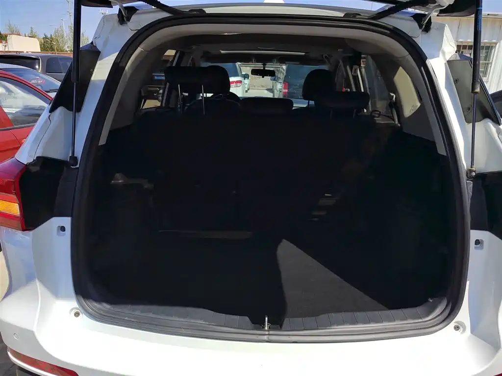 Haval M6 2019 1.5T DCT two-wheel drive elite model National VI купить на сайте DeffCars
