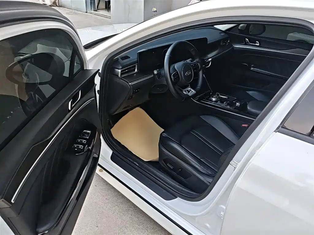 Kia K5 2020 270T CVVD Luxury Technology Edition купить на сайте DeffCars