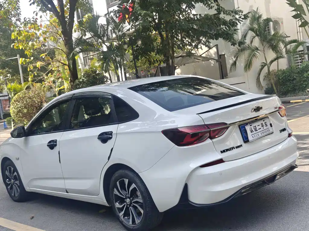 Cruze 2022 mild hybrid RS 330T automatic smooth version купить на сайте DeffCars
