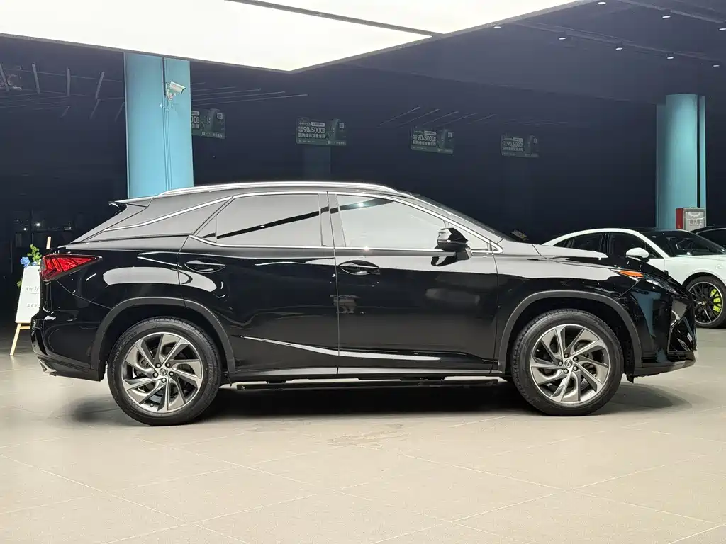 Lexus RX 2016 300 four-wheel drive elegant version National V купить на сайте DeffCars