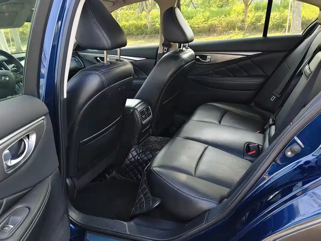 Infiniti Q50L 2018 2.0T Yixiang Edition National V купить на сайте DeffCars