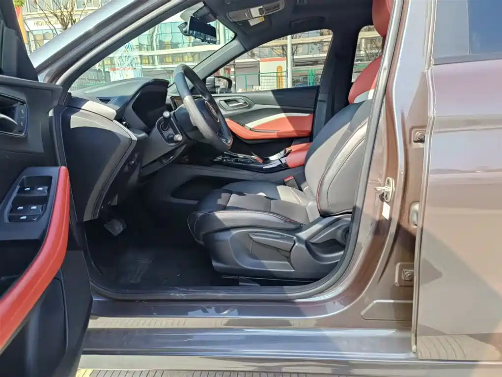 MG5 2023 180DVVT CVT flagship version купить на сайте DeffCars