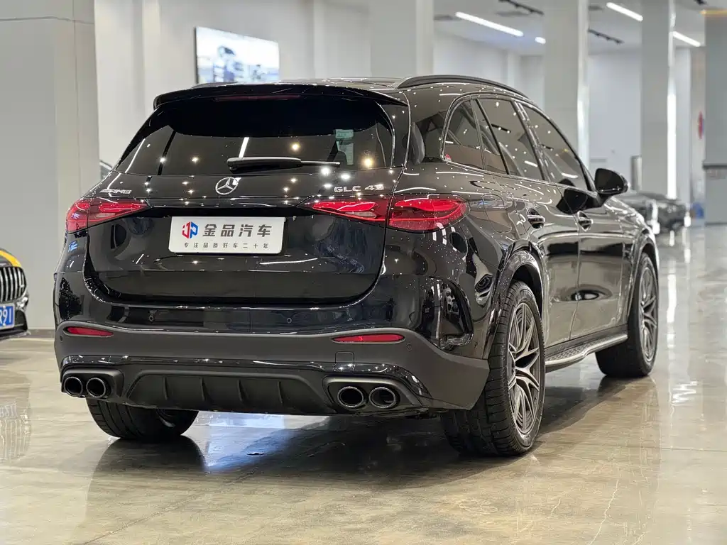 Mercedes-Benz GLC AMG 2025 AMG GLC 43 4MATIC купить на сайте DeffCars