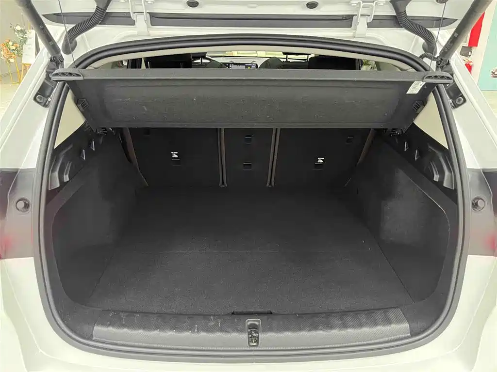 BMW X1 2023 sDrive20Li X Design Package купить на сайте DeffCars