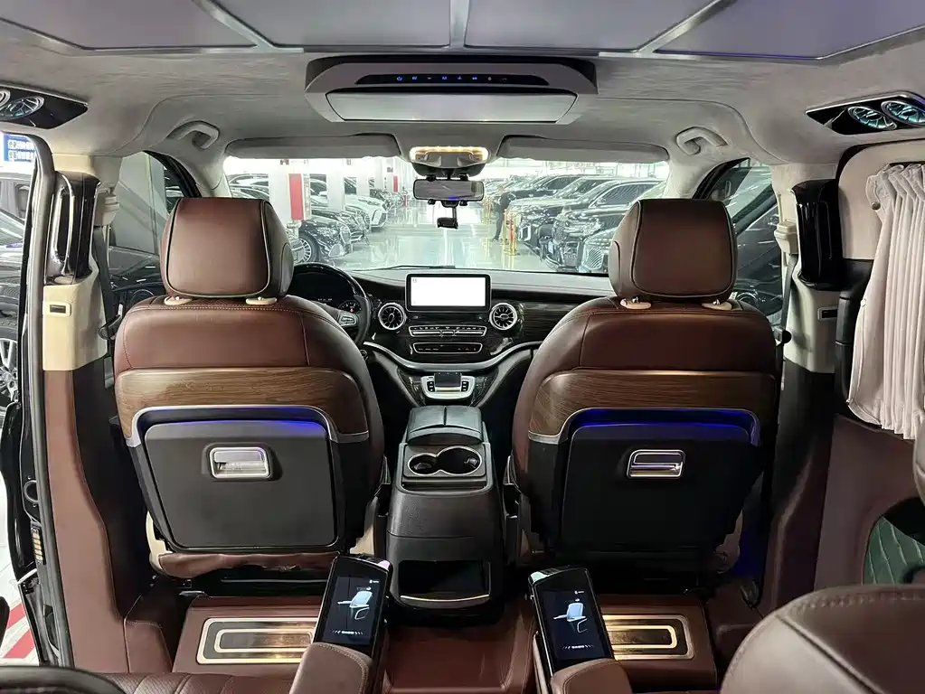 Vito 2021 2.0T Business Edition 7 seats купить на сайте DeffCars