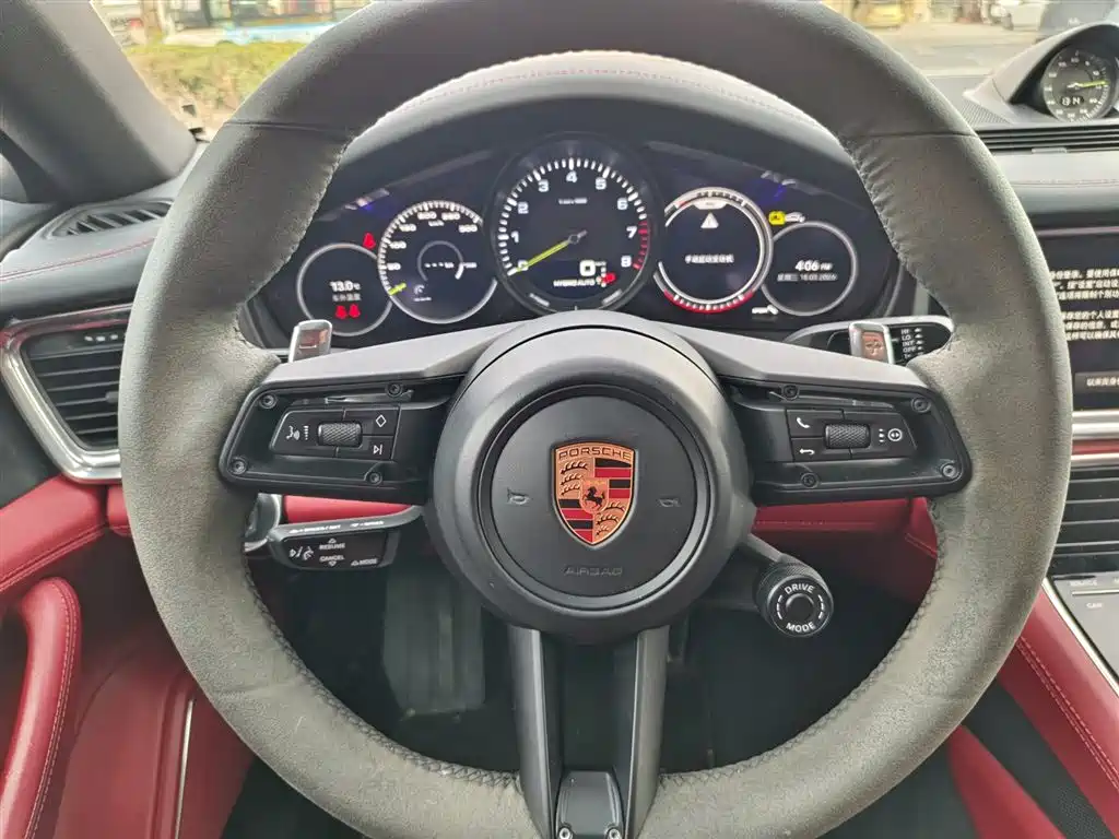 Panamera New Energy 2022 Panamera 4 E-Hybrid Platinum Edition 2.9T купить на сайте DeffCars