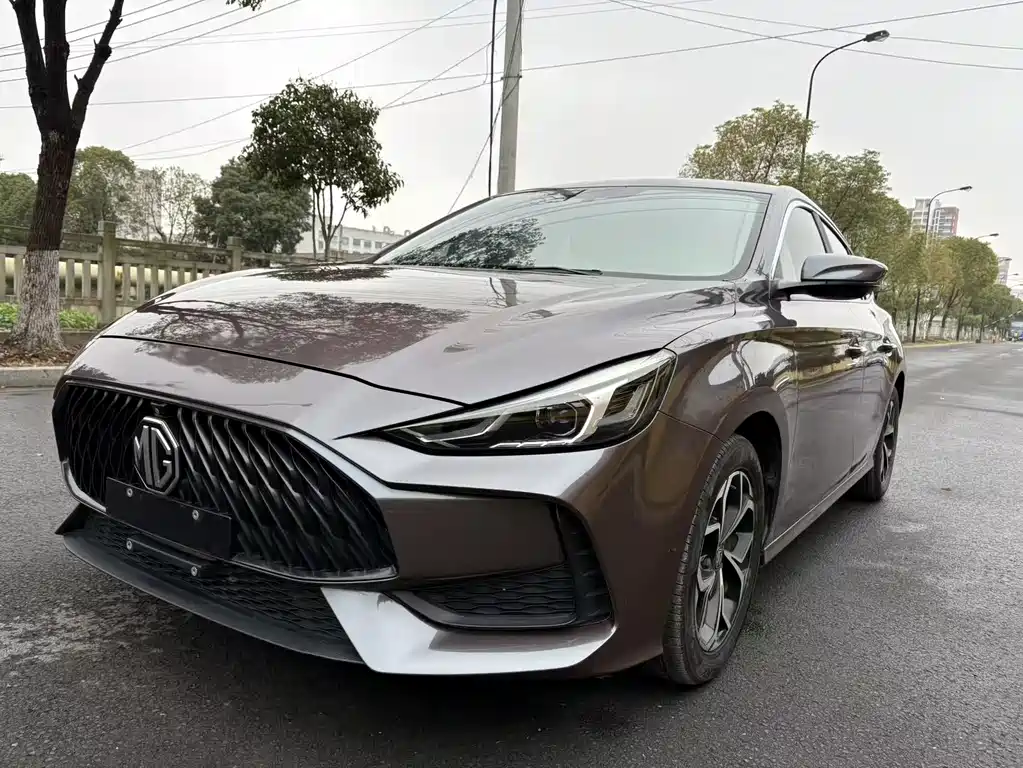 MG5 2021 facelift 180DVVT CVT Youth Deluxe Edition купить на сайте DeffCars