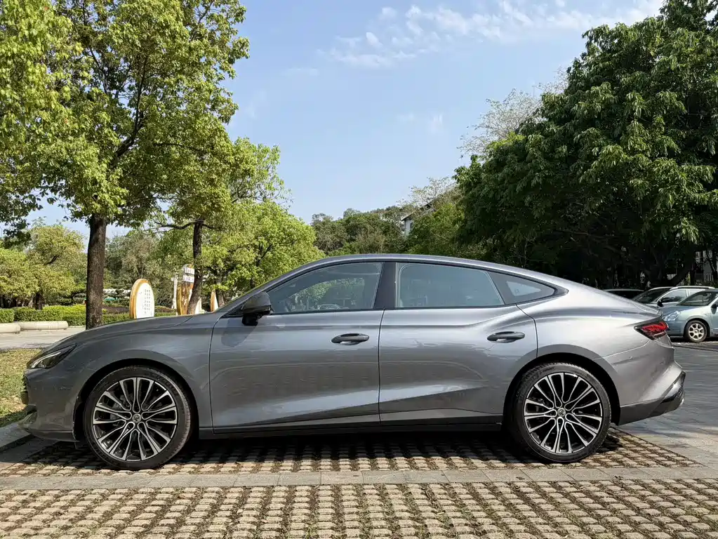 MG7 2023 1.5T DCT Beautiful and Elegant Edition купить на сайте DeffCars