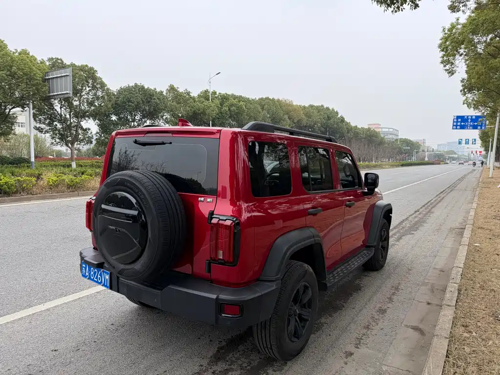 Tank 300 2021 Off-Road Version 2.0T Conqueror купить на сайте DeffCars