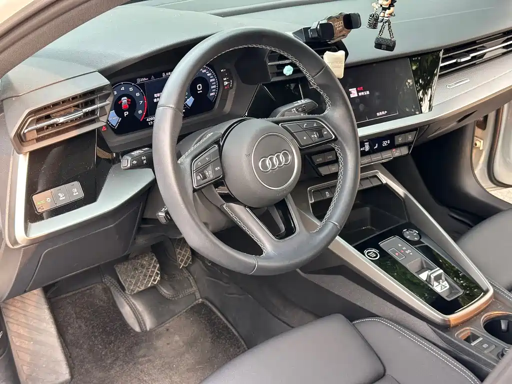 Audi A3 2023 Sportback 35 TFSI stylish and sporty купить на сайте DeffCars