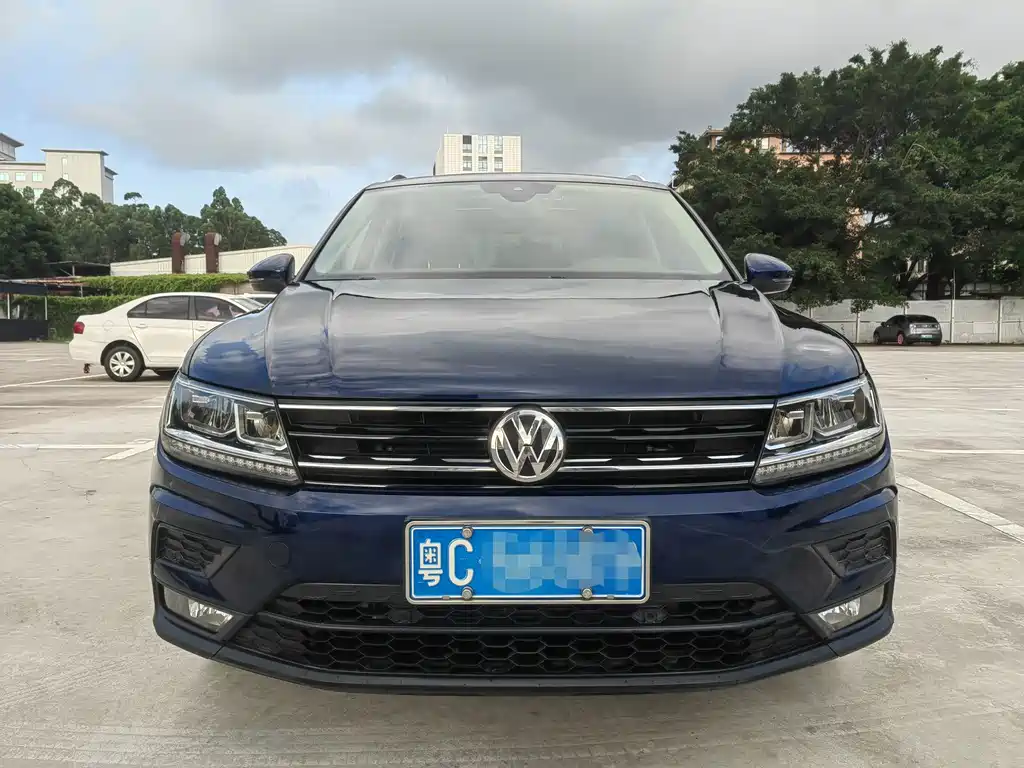 Tiguan 2018 280TSI two-wheel drive elite model купить на сайте DeffCars