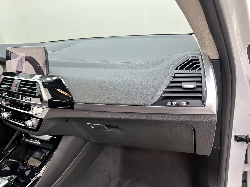 BMW X3 2021 xDrive25i M Sports Package купить на сайте DeffCars