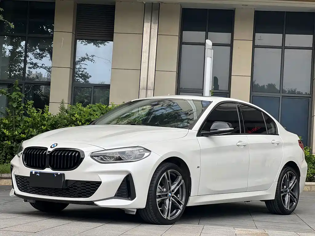 BMW 1 Series 2021 125i M Sport Overnight Edition купить на сайте DeffCars