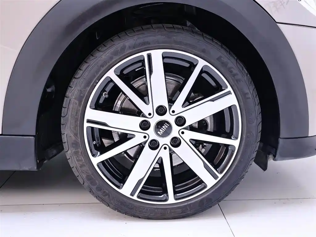 MINI 2023 1.5T COOPER Artist Five-Door Edition купить на сайте DeffCars