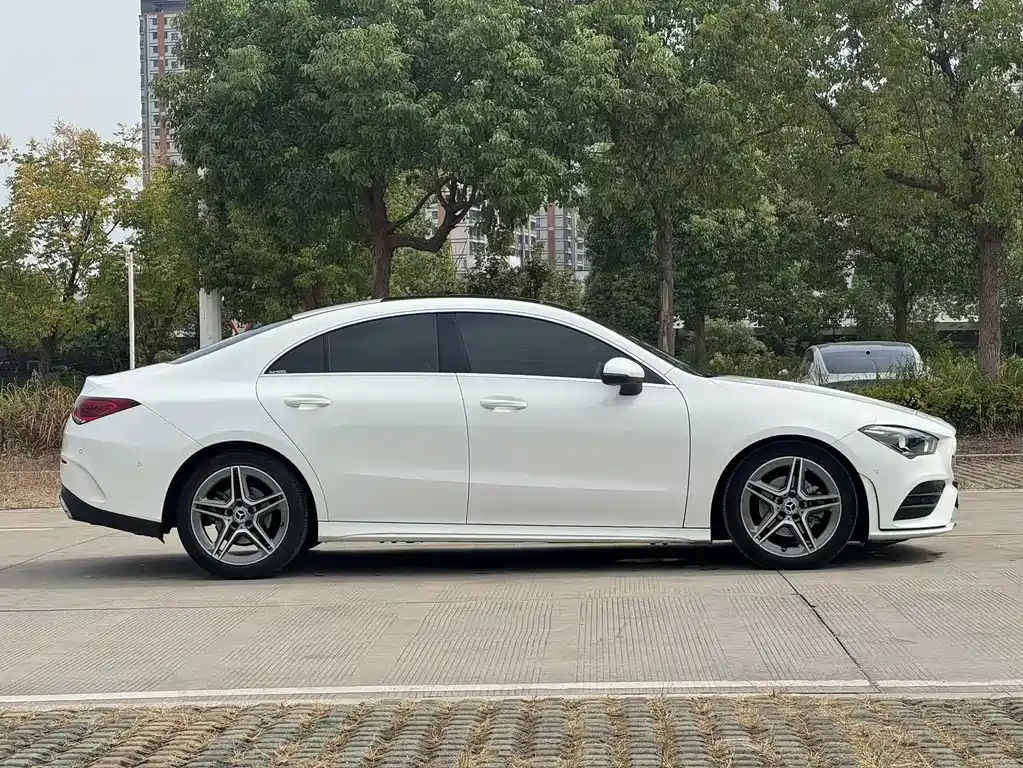 Mercedes-Benz CLA imported 2021 CLA 200 купить на сайте DeffCars