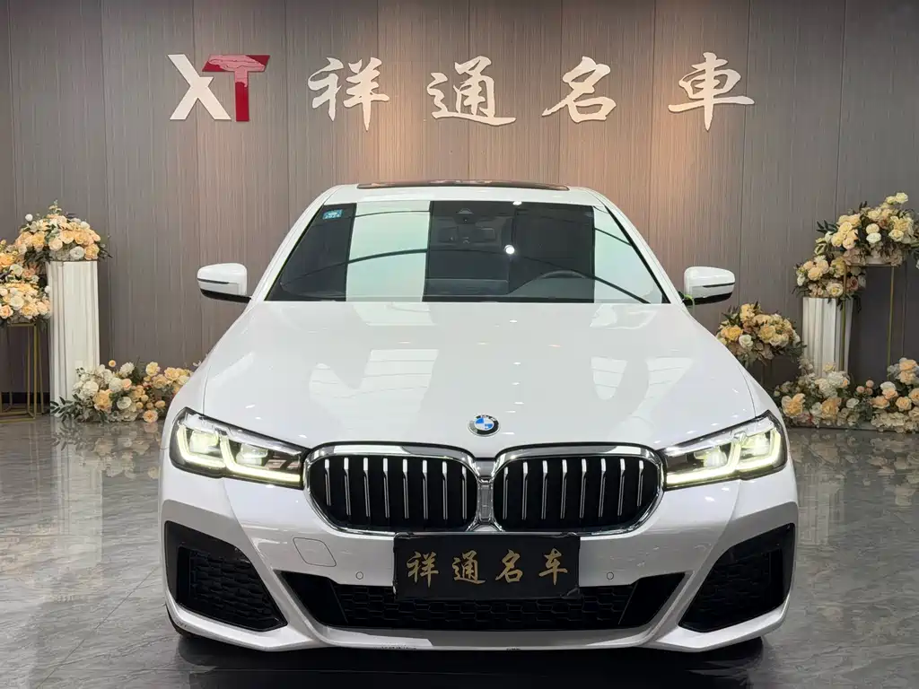 BMW 5 Series 2022 525Li M Sports Package купить на сайте DeffCars