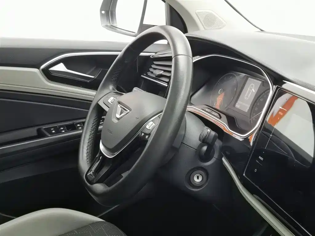 Jetta VS7 2023 280TSI automatic aggressive version купить на сайте DeffCars