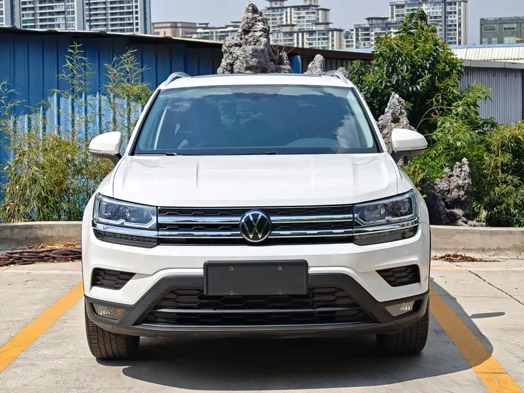 Tuyue 2021 280TSI two-wheel drive luxury version PLUS купить на сайте DeffCars