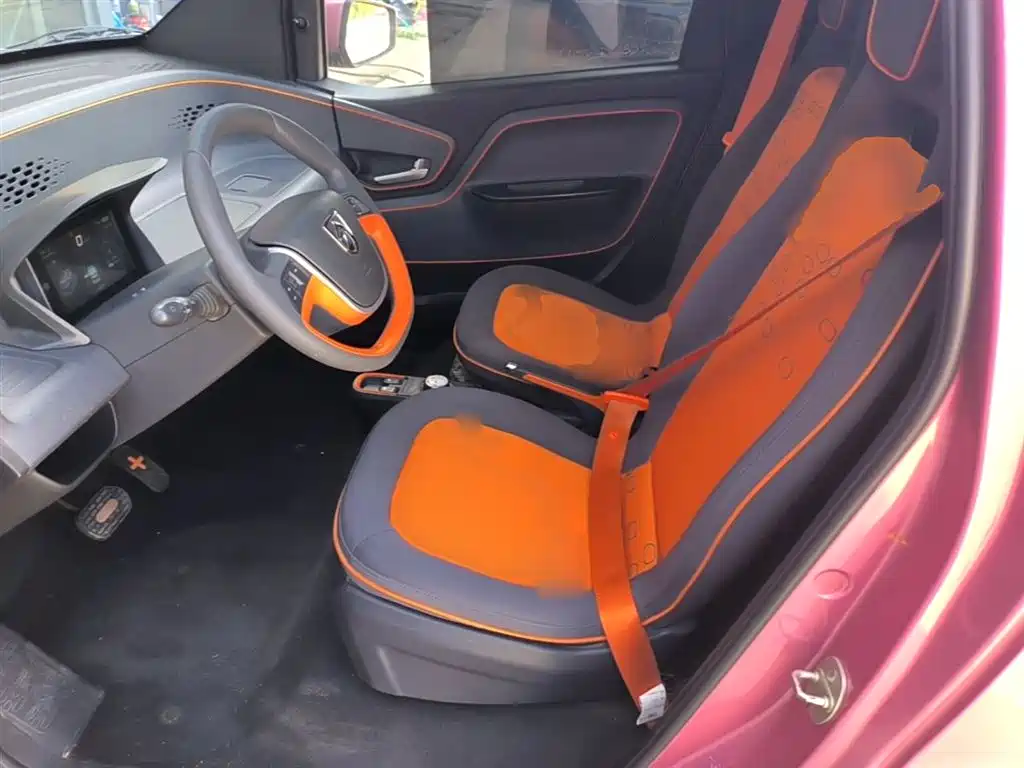 Baojun E100 2019 250KM Smart Travel Edition купить на сайте DeffCars
