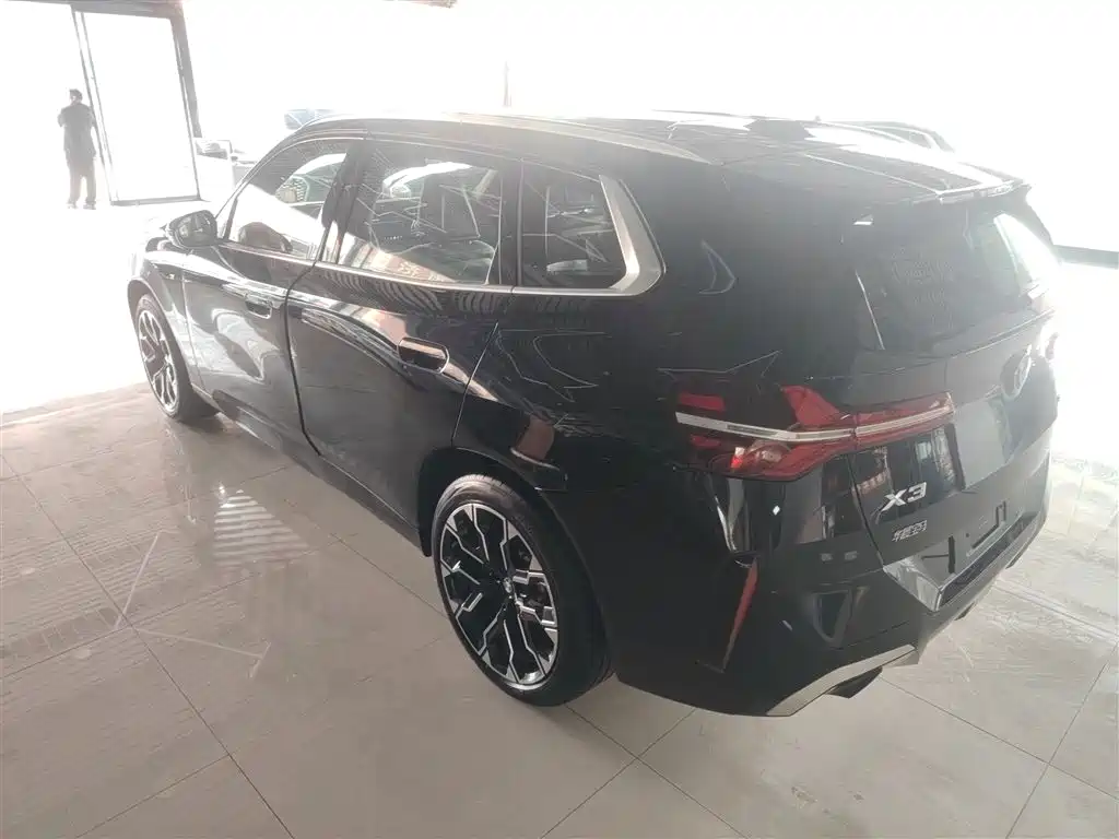 BMW X3 2025 xDrive30L Exclusive M Sports Package купить на сайте DeffCars