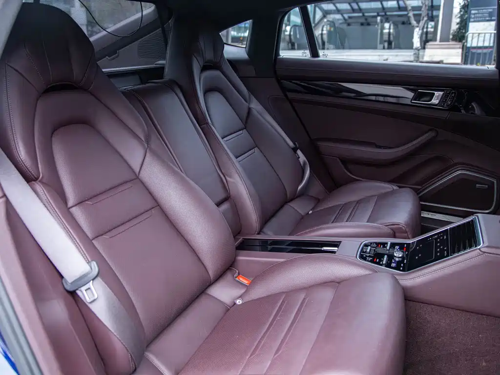 Panamera 2019 Panamera 4 Executive Extended Edition 2.9T купить на сайте DeffCars