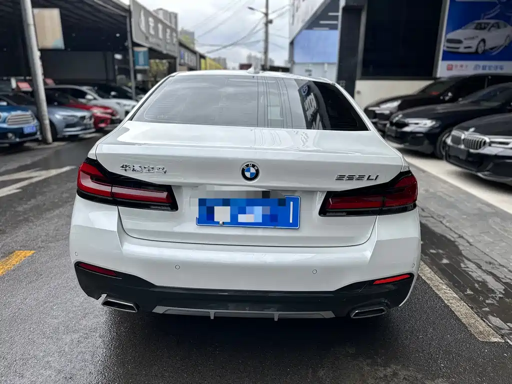 BMW 5 Series 2022 facelift 525Li M Sports Package купить на сайте DeffCars