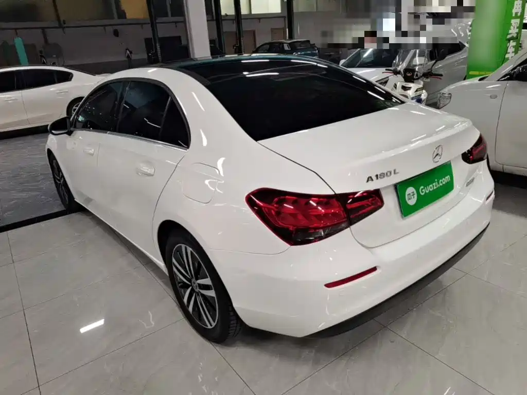 Mercedes-Benz A-Class 2020 facelift A 180 L купить на сайте DeffCars