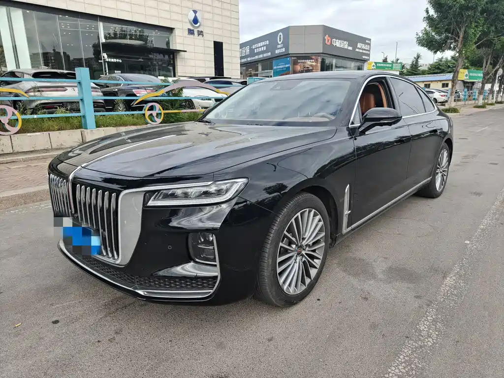 Hongqi H9 2022 2.0T Zhilian Flagship Edition купить на сайте DeffCars