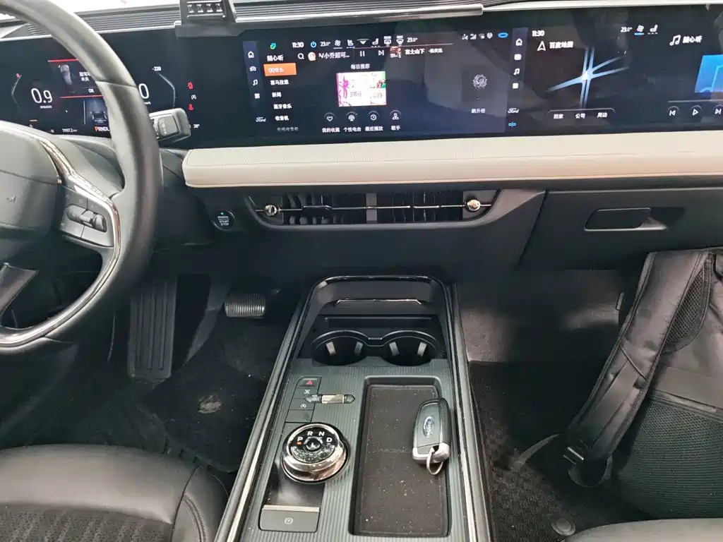 Mondeo 2022 facelift EcoBoost 245 luxury model купить на сайте DeffCars