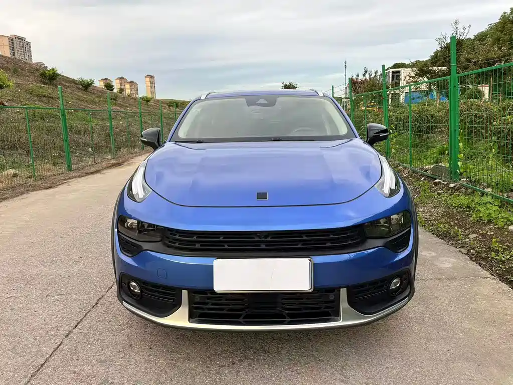 Lynk & Co 02 2018 1.5T DCT 2WD Pro Edition National V купить на сайте DeffCars
